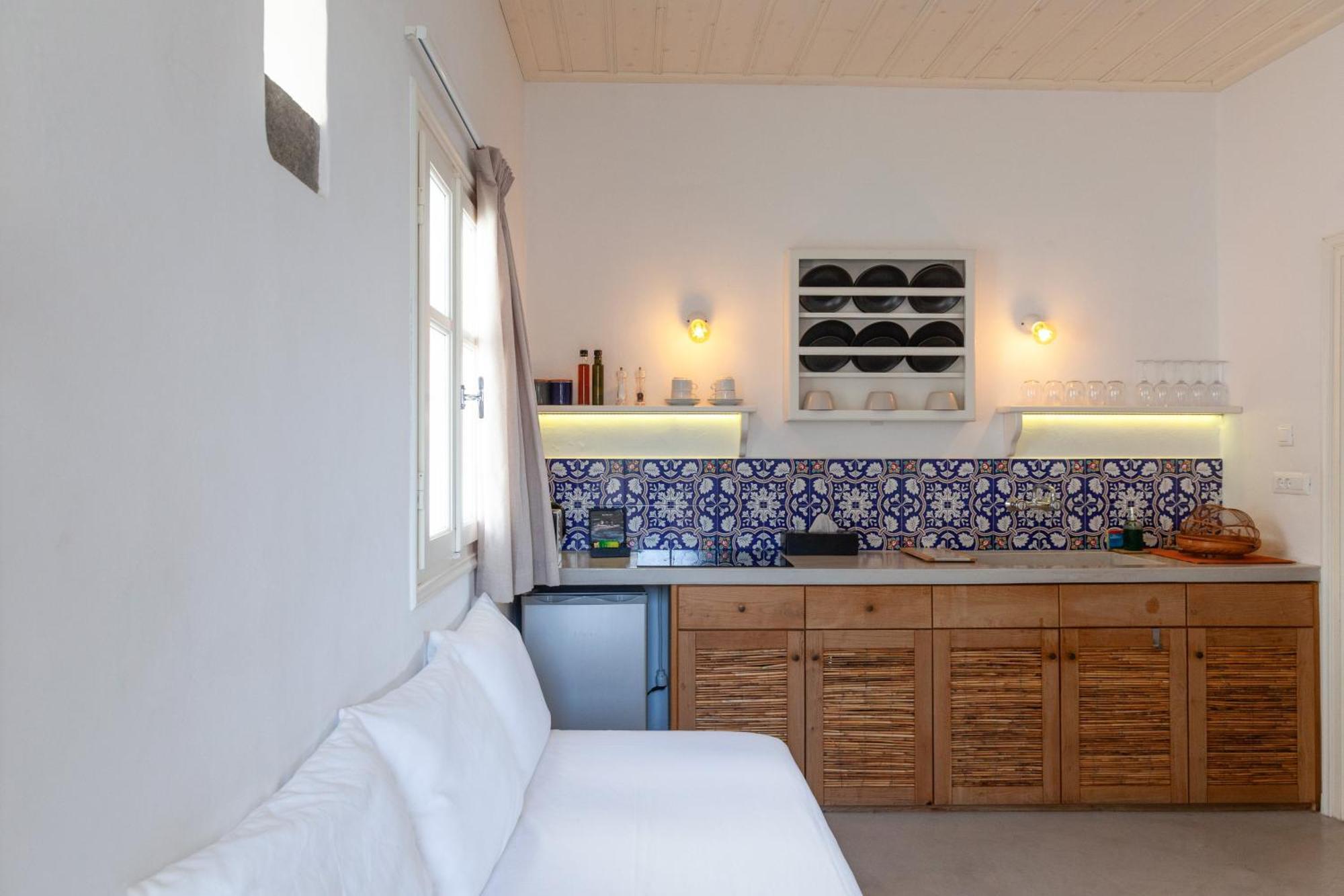 Astarte Luxury Apartments Artemonas Esterno foto